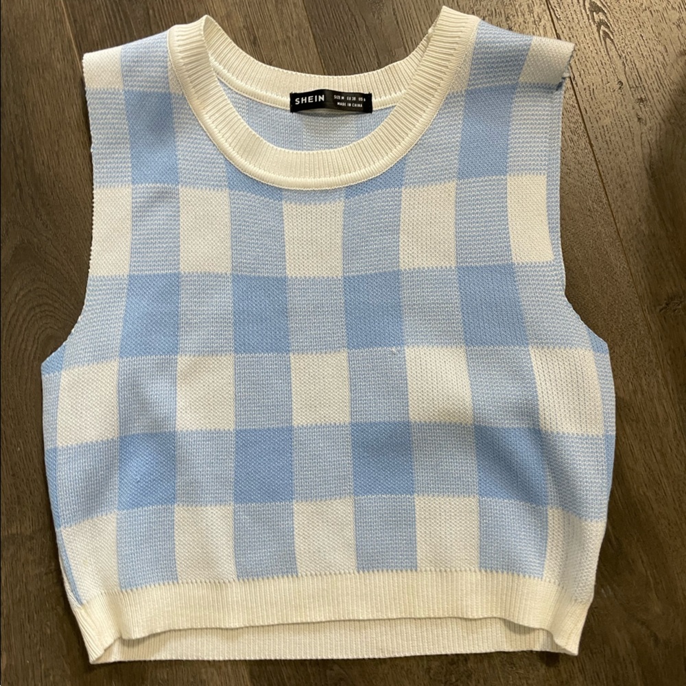 Sweater vest